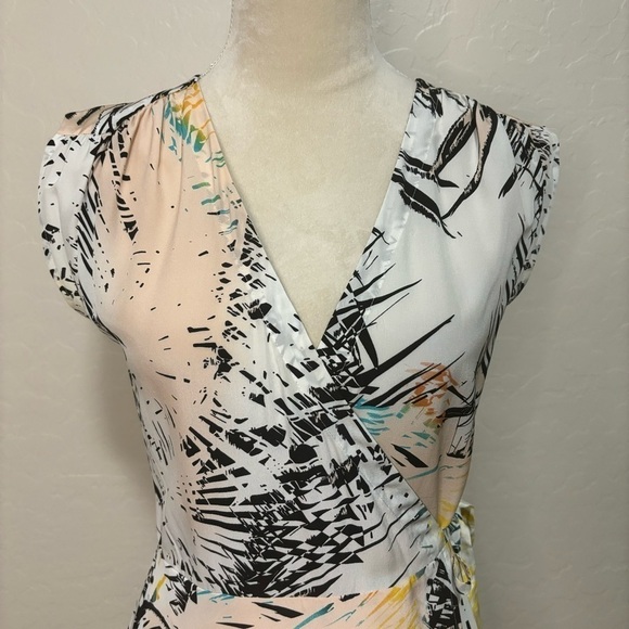 Yumi Kim x REVOLVE Soho Mixer Beach Festival 100% Silk Wrap Mini Dress Size XS - Picture 2 of 10